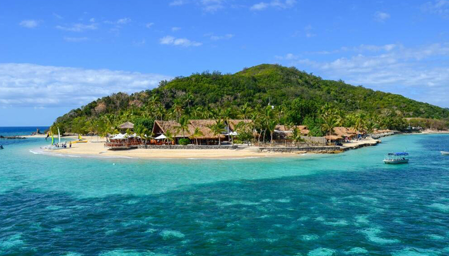 best pacific islands to visit fiji castaway island
